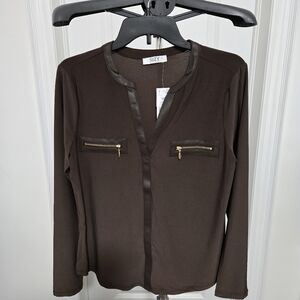 Suzy Shier Brown Blouse with Black Trim